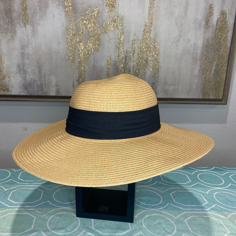 Haute Hippie Tan Hat with Black Ribbon ⭐️ - Picture 5 of 6
